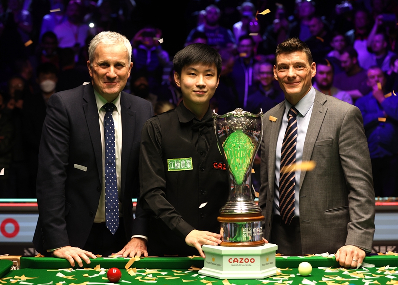 罗德里通过 罗德里通过