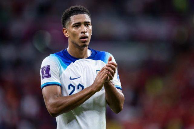 为关键的角 为关键的角